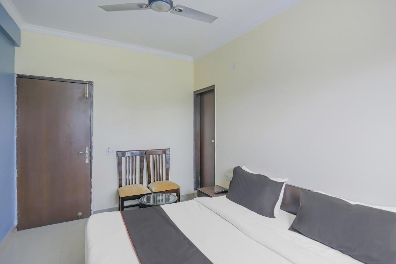 ניו דלהי Collection O A3S Lodge Near Dilli Haat Ina מראה חיצוני תמונה
