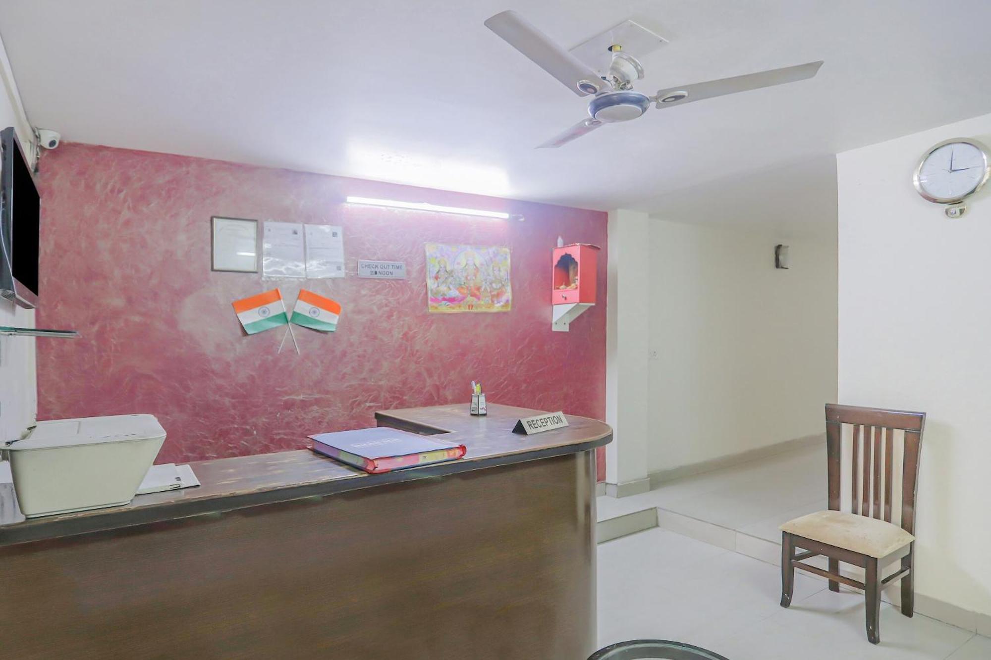 ניו דלהי Collection O A3S Lodge Near Dilli Haat Ina מראה חיצוני תמונה